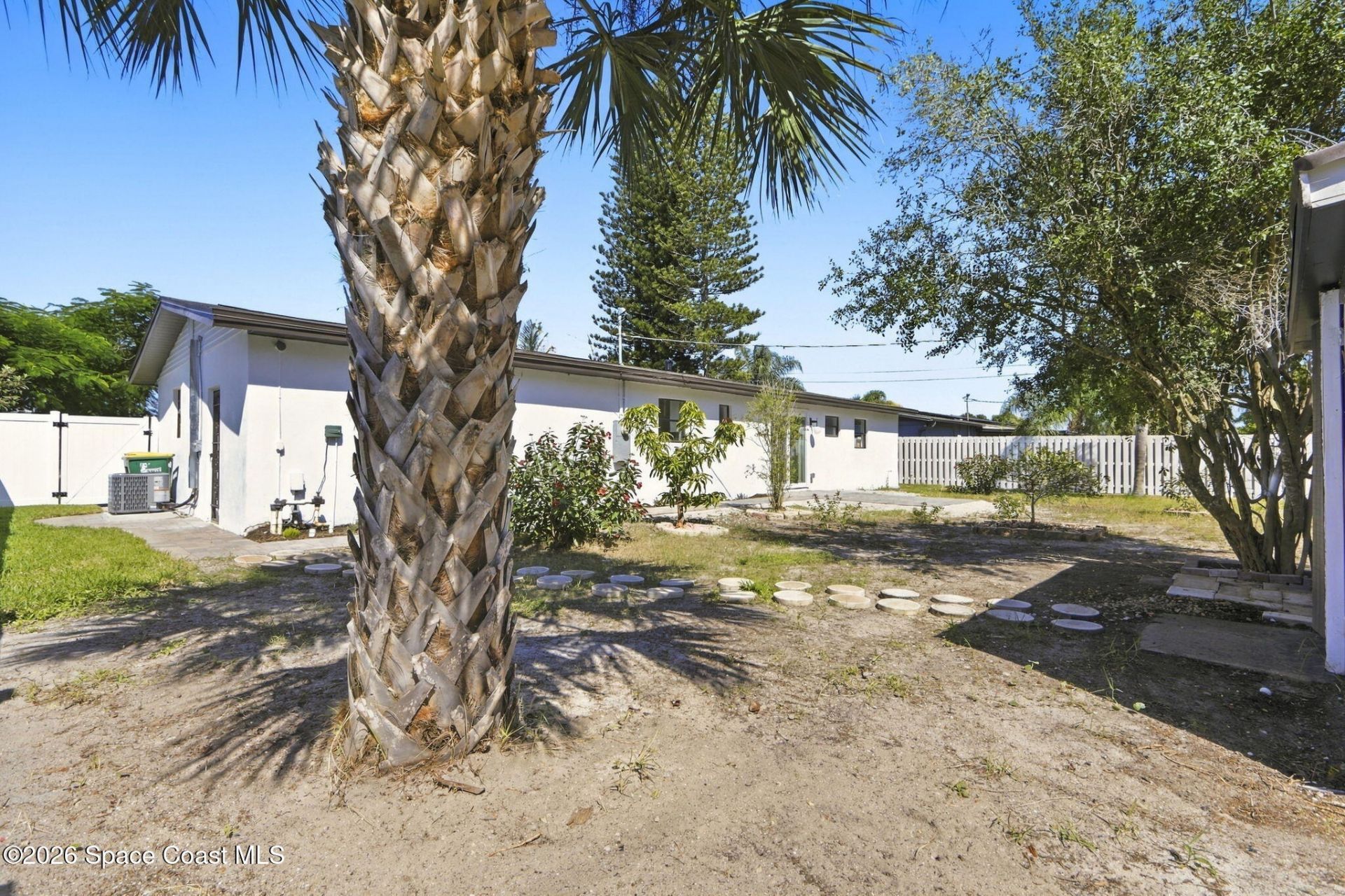 356 W Exeter Street , Satellite Beach, FL 32937 Photo