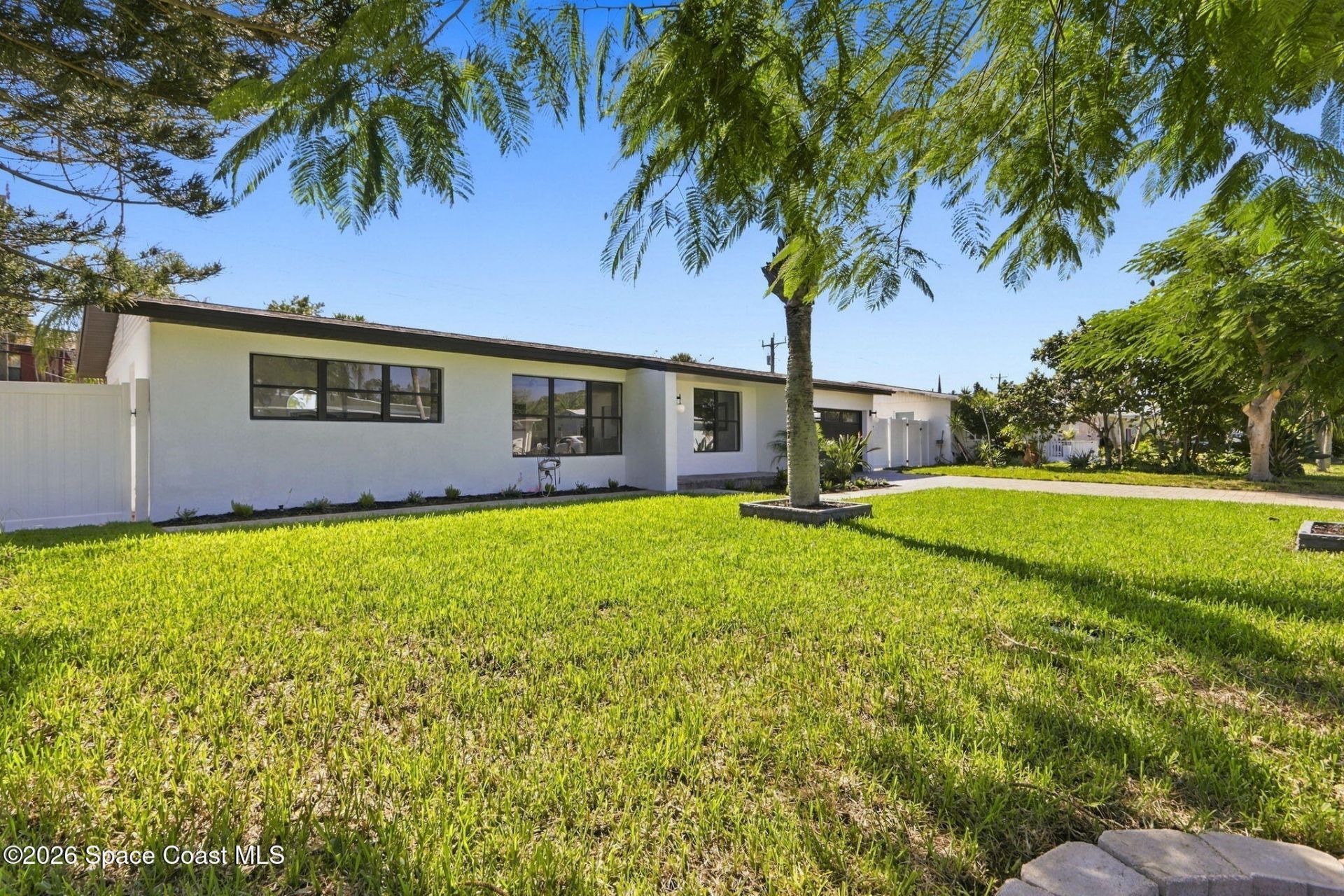 356 W Exeter Street , Satellite Beach, FL 32937 Photo