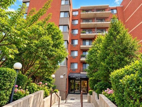 139-35 35th Avenue , Unit 4C, Flushing, NY 11354