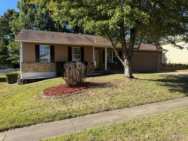6344 Star Buck Drive, O'Fallon, MO 63368