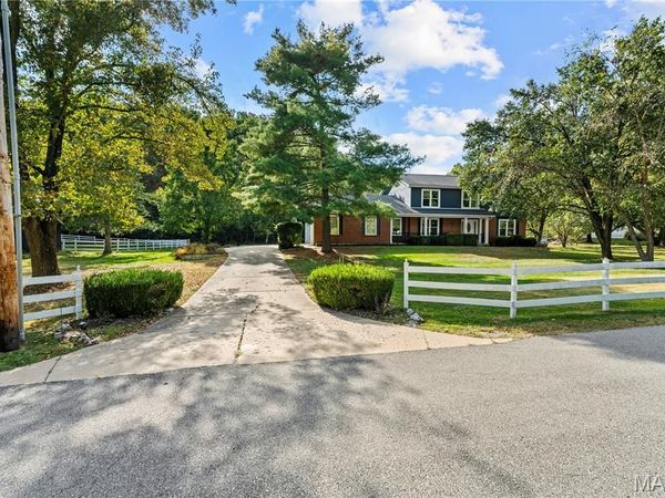 1124 Kiefer Creek Meadows Drive, Ellisville, MO 63021