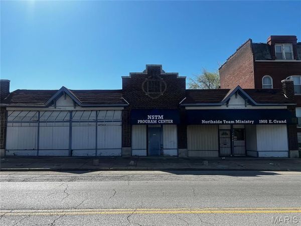 1900 E Grand Boulevard , St Louis, MO 63107