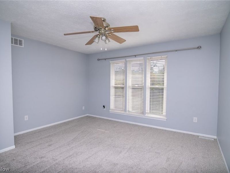 604 Pine Valley Drive, Steubenville, OH 43953 Photo 18