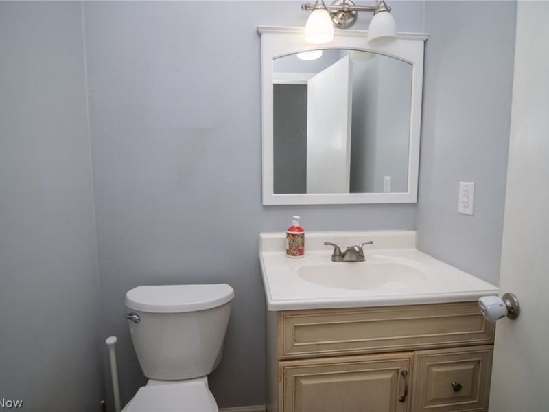 604 Pine Valley Drive, Steubenville, OH 43953 Photo 31