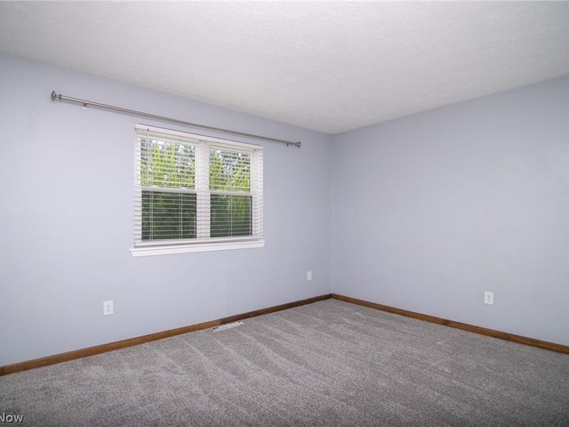 604 Pine Valley Drive, Steubenville, OH 43953 Photo 35