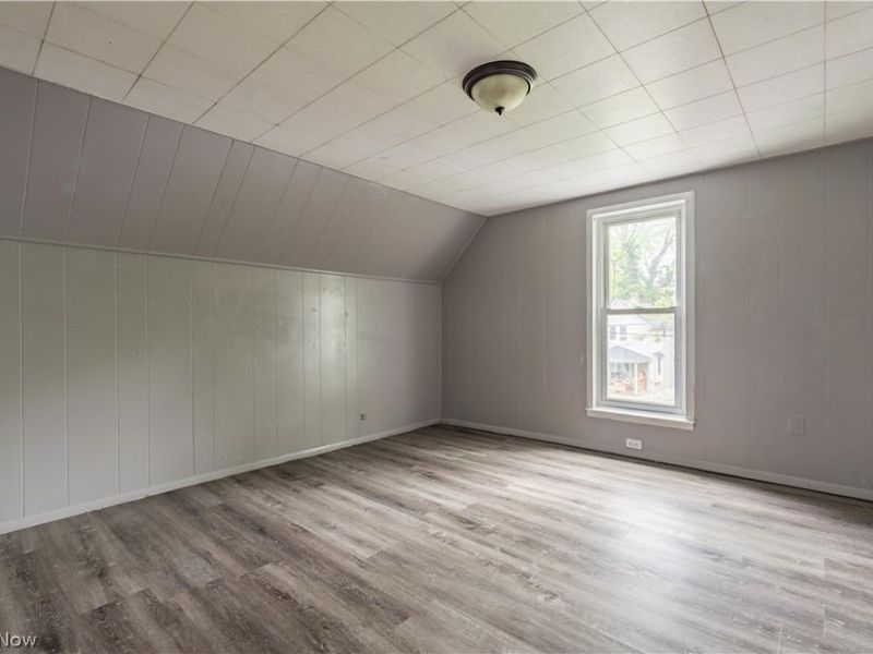 904 Work Drive, Akron, OH 44320 Photo 20