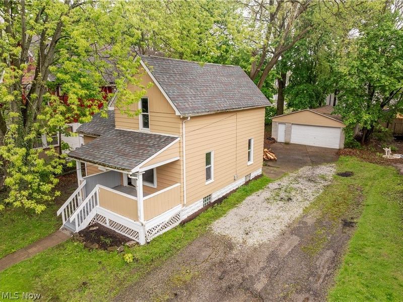 904 Work Drive, Akron, OH 44320 Photo 33