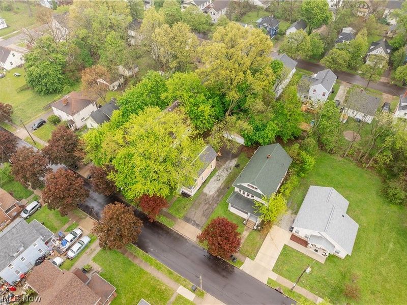 904 Work Drive, Akron, OH 44320 Photo 35