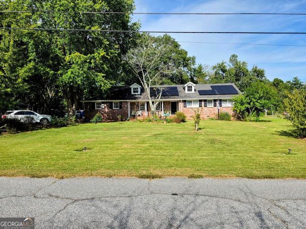 2748 Odum Street SW, Snellville, GA 30078