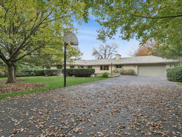 20397 W Miller Road, Antioch, IL 60002