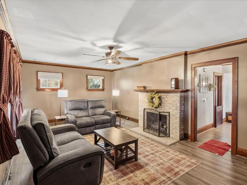 607 W Main Street, Bellevue, OH 44811 Photo 9