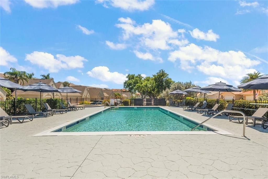 12541 Kelly Sands Way, Unit 27, Fort Myers, FL 33908 Photo