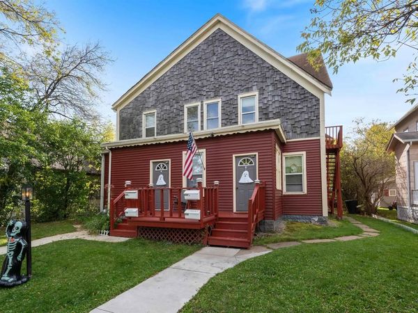 608-610 E 7th St, Superior, WI 54880