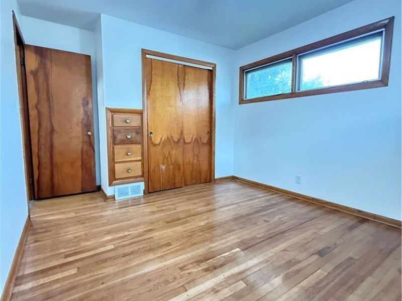 3802 Longwood Avenue, Parma, OH 44134 Photo 9