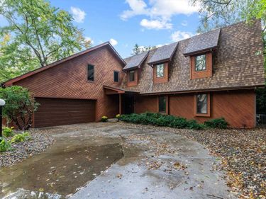50900 Briarwood Court, Granger, IN 46530