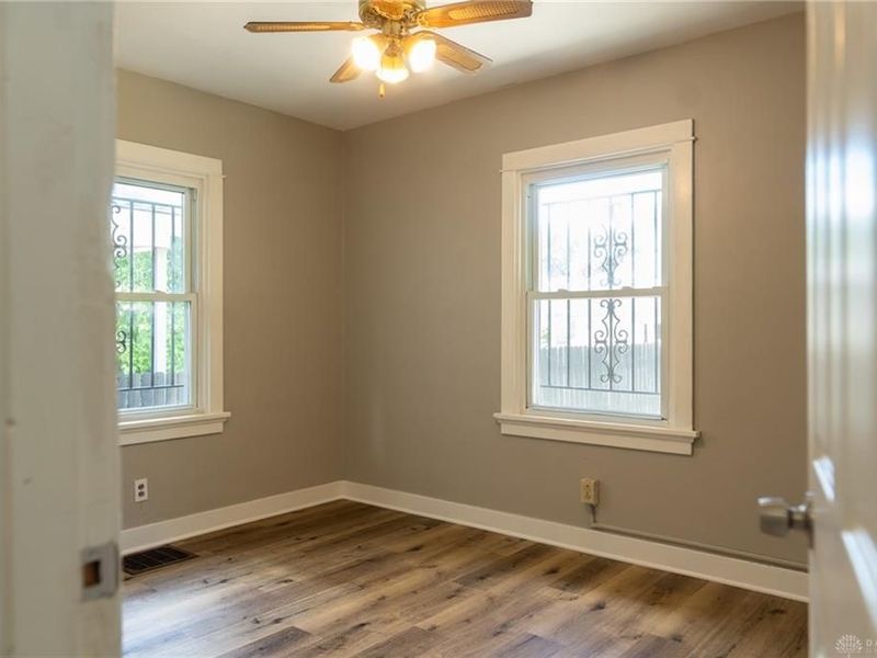 1727 W Riverview Avenue, Dayton, OH 45402 Photo 30