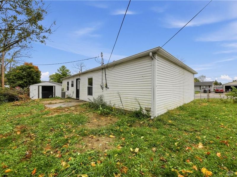355 Millard Drive, Franklin, OH 45005 Photo 30