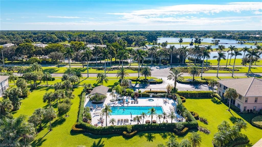 9061 Michael Cir , Unit 10, Naples, FL 34113 Photo