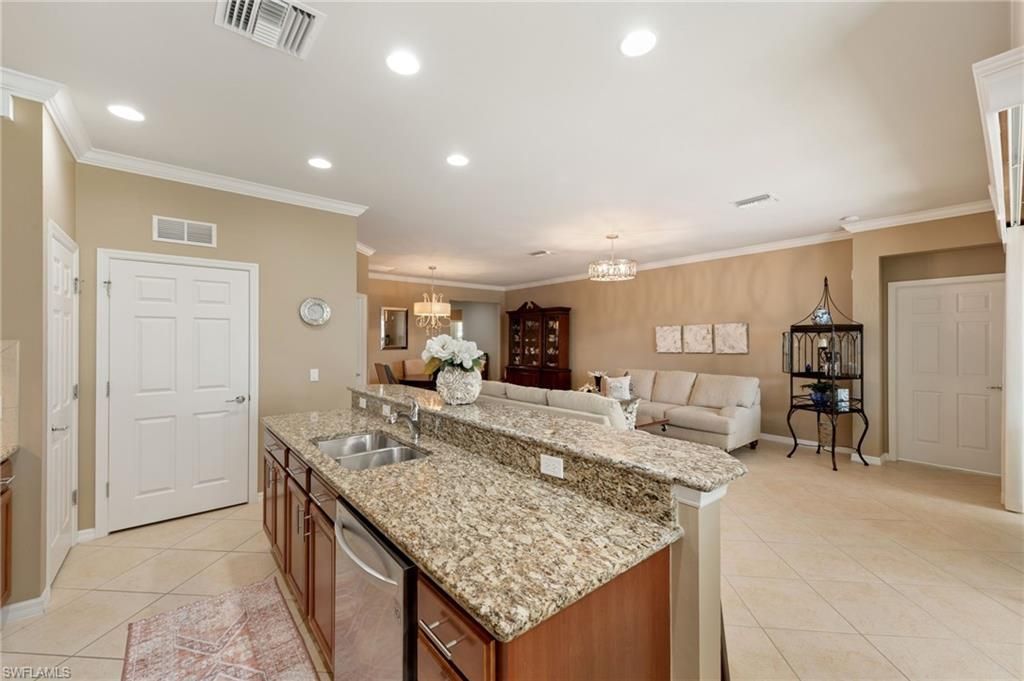 28582 Guinivere Way, Bonita Springs, FL 34135 Photo