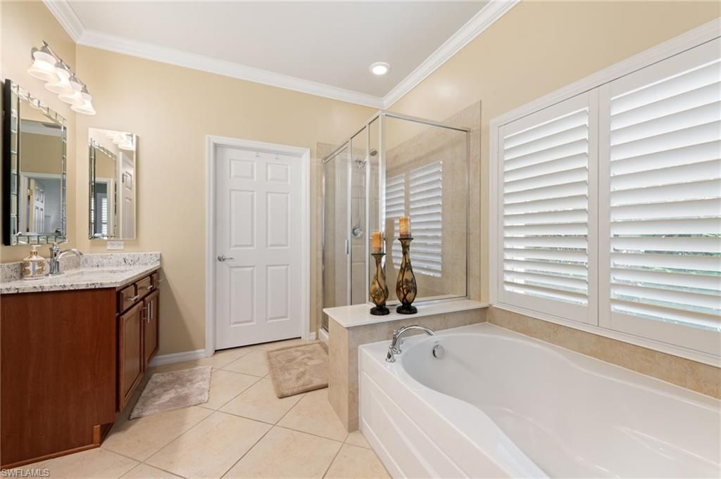 28582 Guinivere Way, Bonita Springs, FL 34135 Photo