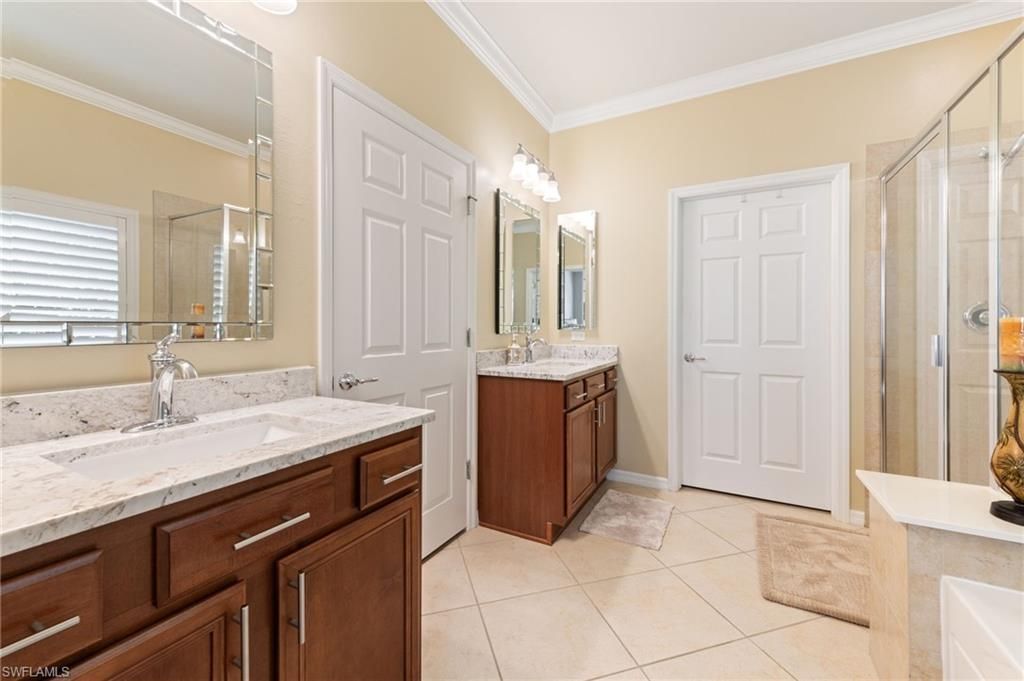 28582 Guinivere Way, Bonita Springs, FL 34135 Photo