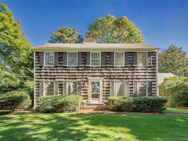 32 Aberdeen Lane , Southampton, NY 11968
