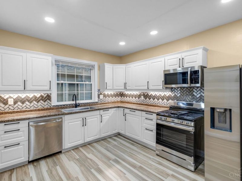 3914 Meyerfeld Avenue, Cheviot, OH 45211 Photo 13