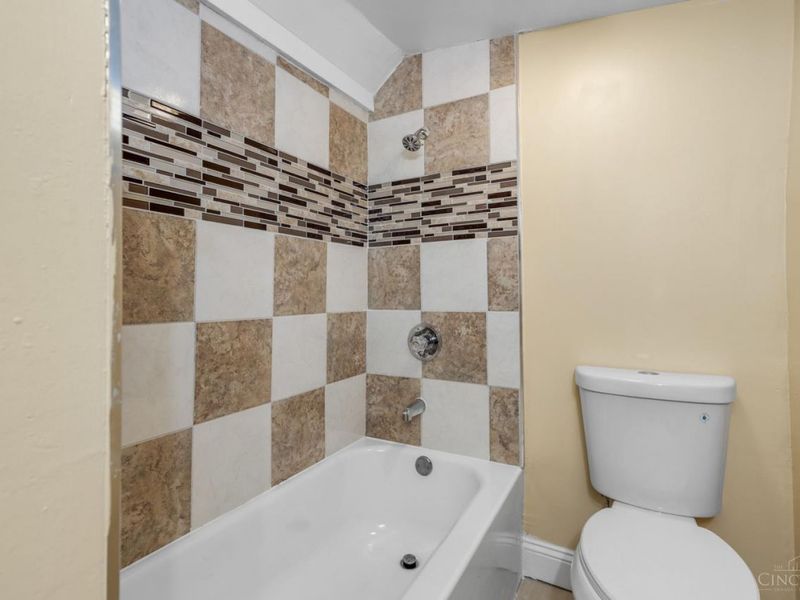 3914 Meyerfeld Avenue, Cheviot, OH 45211 Photo 26