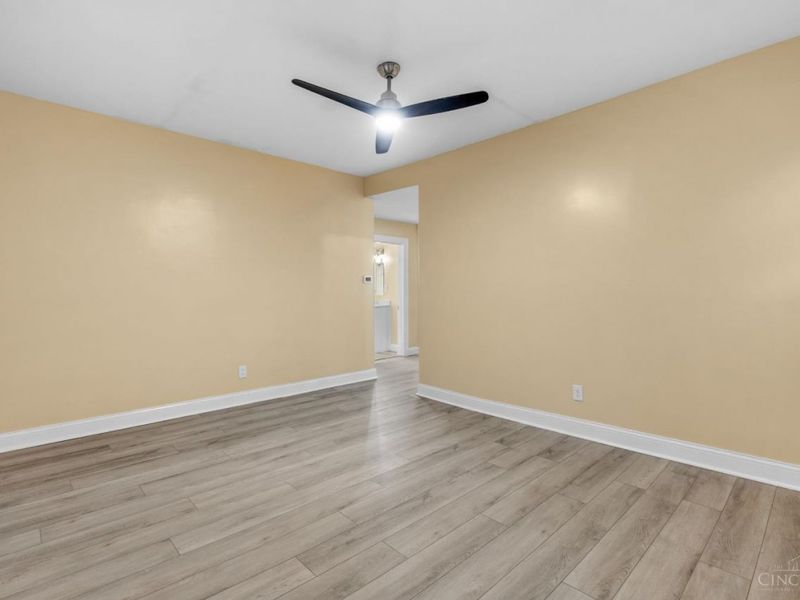 3914 Meyerfeld Avenue, Cheviot, OH 45211 Photo 7