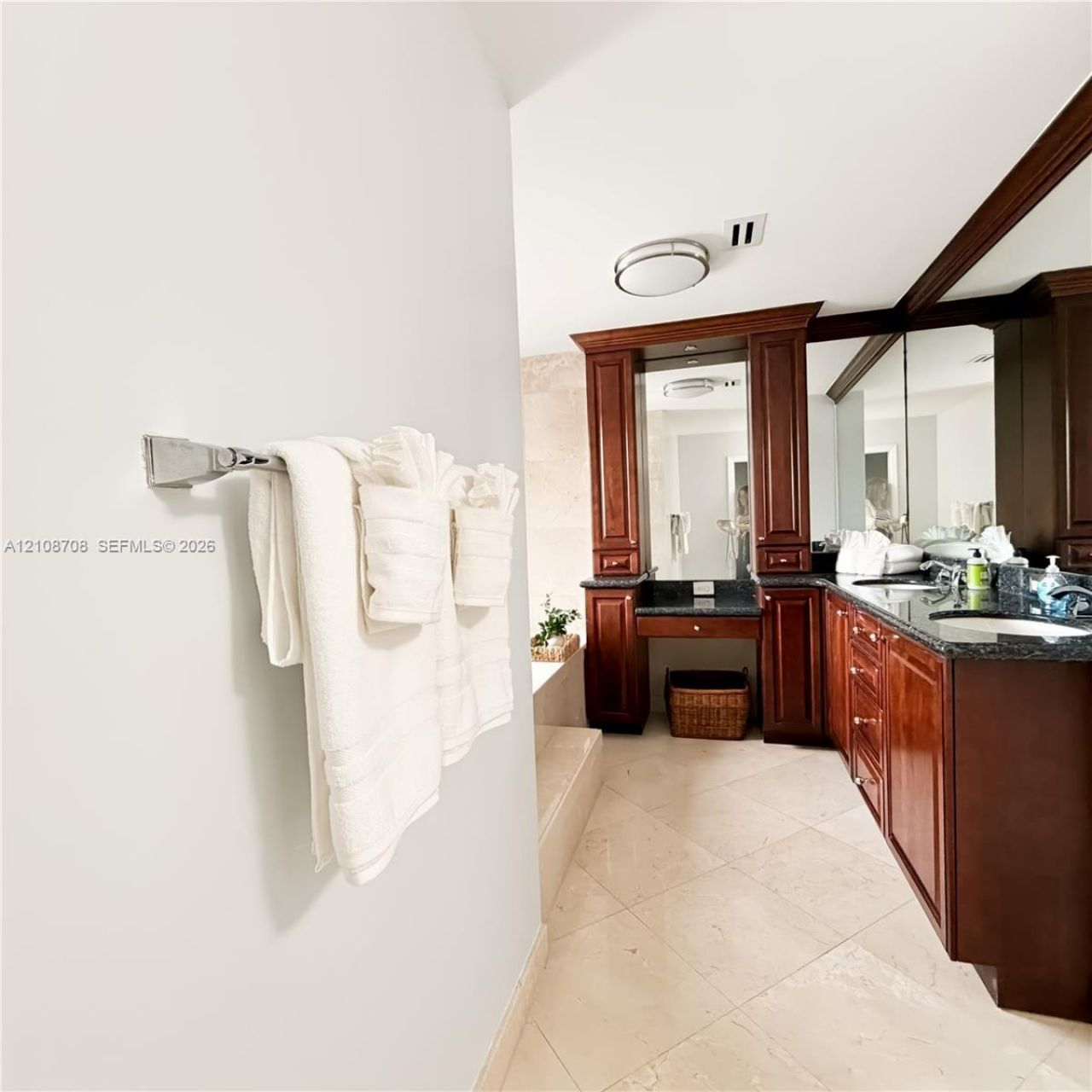 2445 SE 8th St , Pompano Beach, FL 33062 Photo