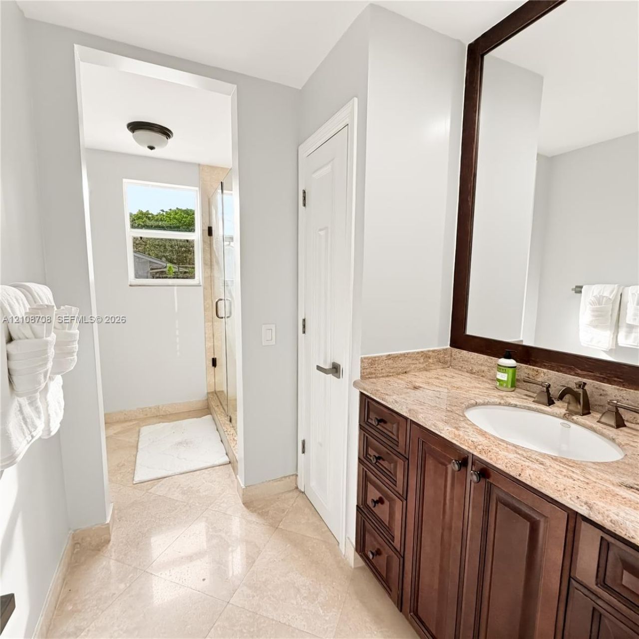 2445 SE 8th St , Pompano Beach, FL 33062 Photo