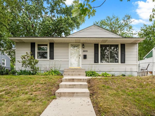 2821 Quebec Avenue S, Saint Louis Park, MN 55426
