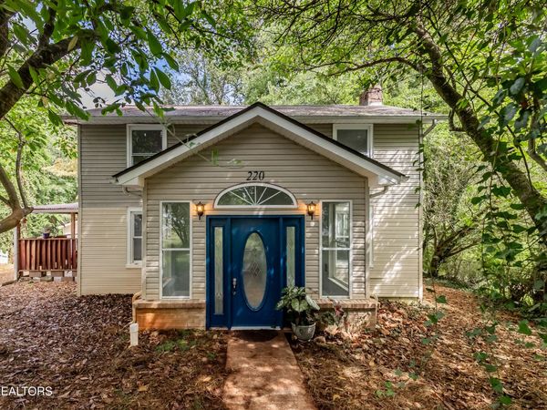 220 Oak Rd, Norris, TN 37828