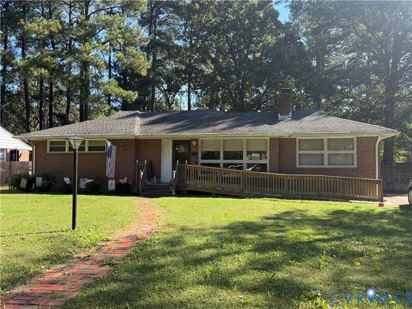 222 Stuttaford Drive , Sandston, VA 23150