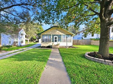 126 W GRAHAM Avenue, COUNCIL BLUFFS, IA 51503