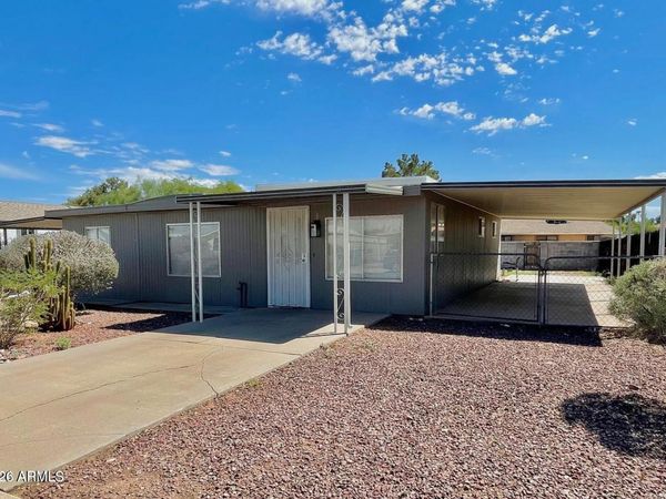 831 W CALLE DEL NORTE, Chandler, AZ 85225