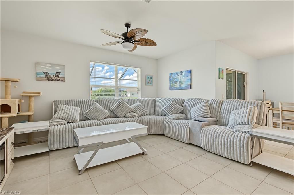 3190 Estancia Ln, Cape Coral, FL 33909 Photo