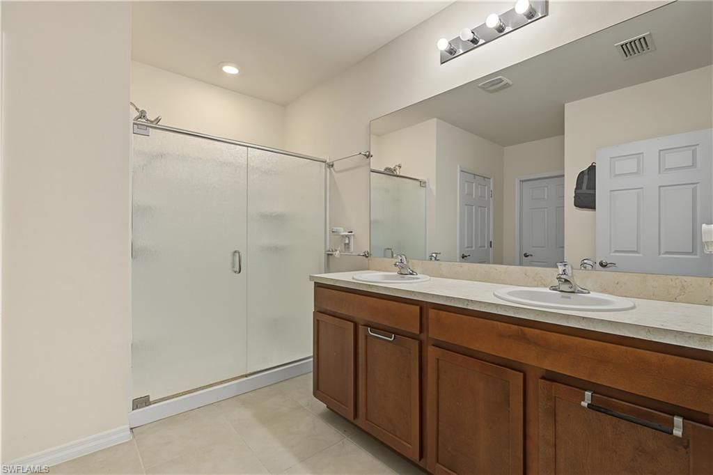 3190 Estancia Ln, Cape Coral, FL 33909 Photo