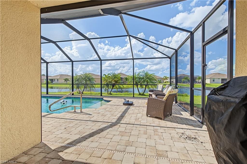 3190 Estancia Ln, Cape Coral, FL 33909 Photo