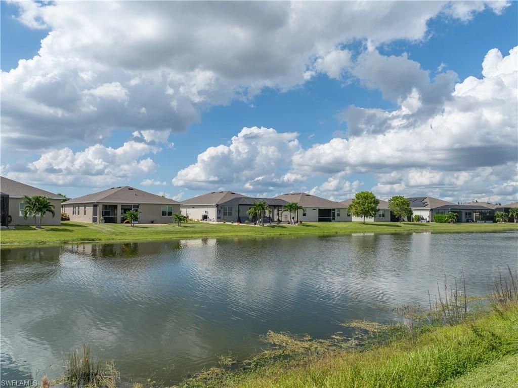 3190 Estancia Ln, Cape Coral, FL 33909 Photo
