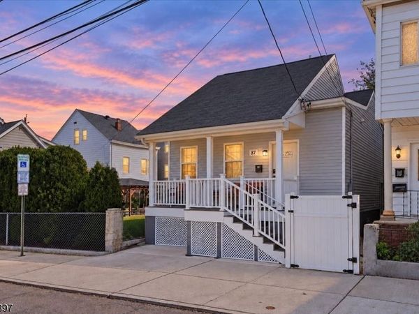87 E 17Th St, Paterson, NJ 07524