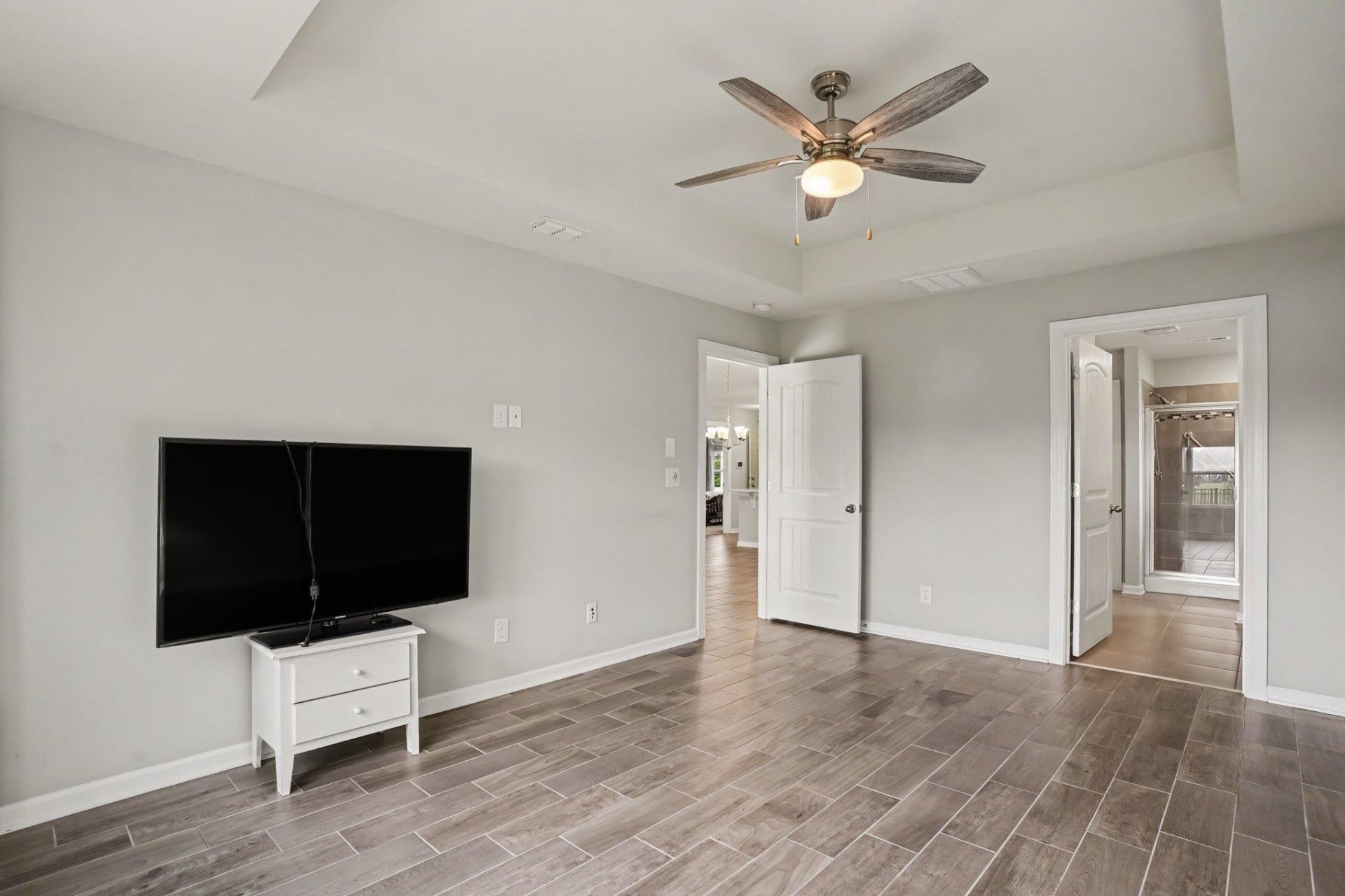 205 Angel Wing Dr. Photo 21