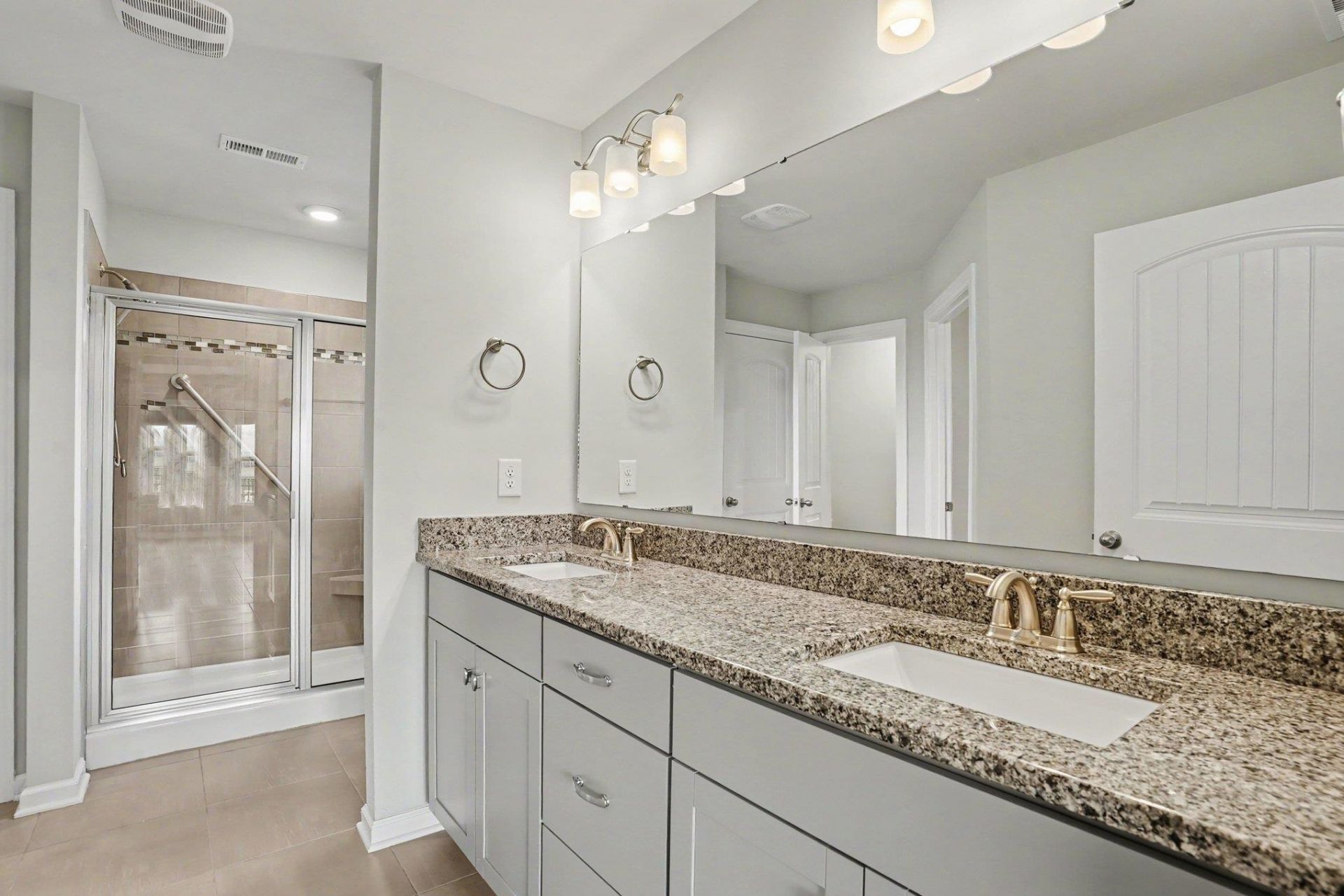 205 Angel Wing Dr. Photo 22