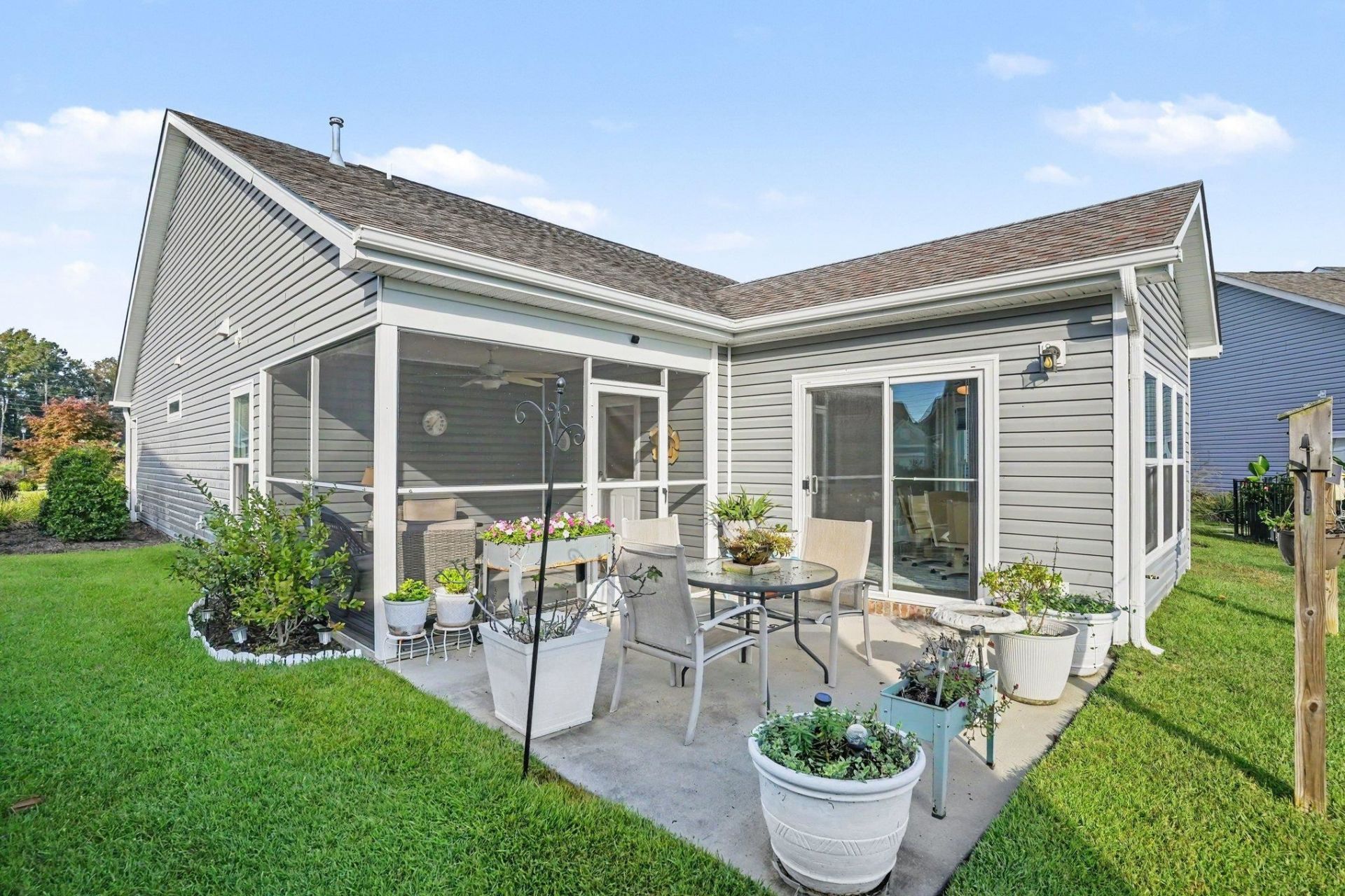 205 Angel Wing Dr. Photo 35