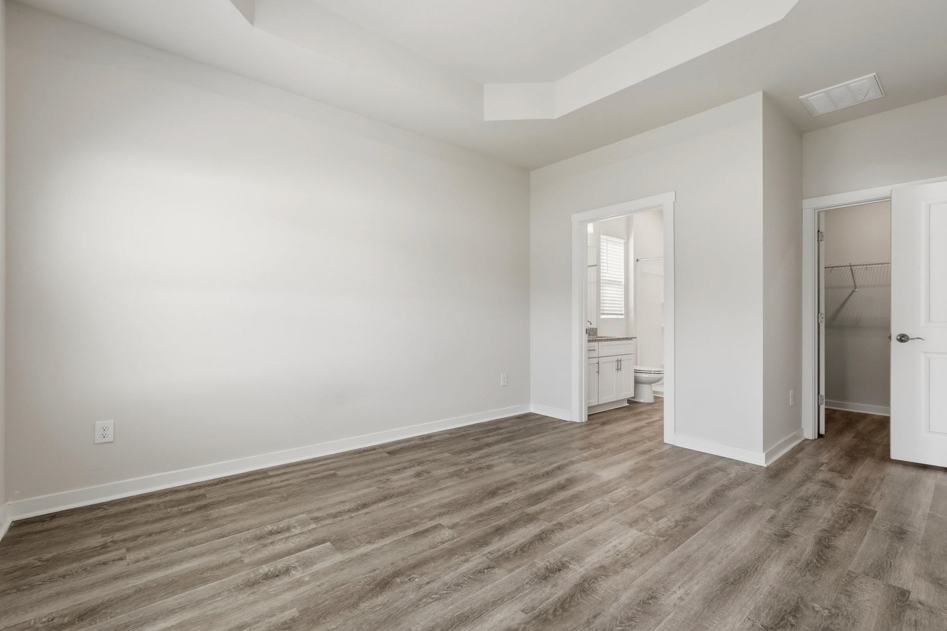 231 Autumn Olive Place  Photo 15