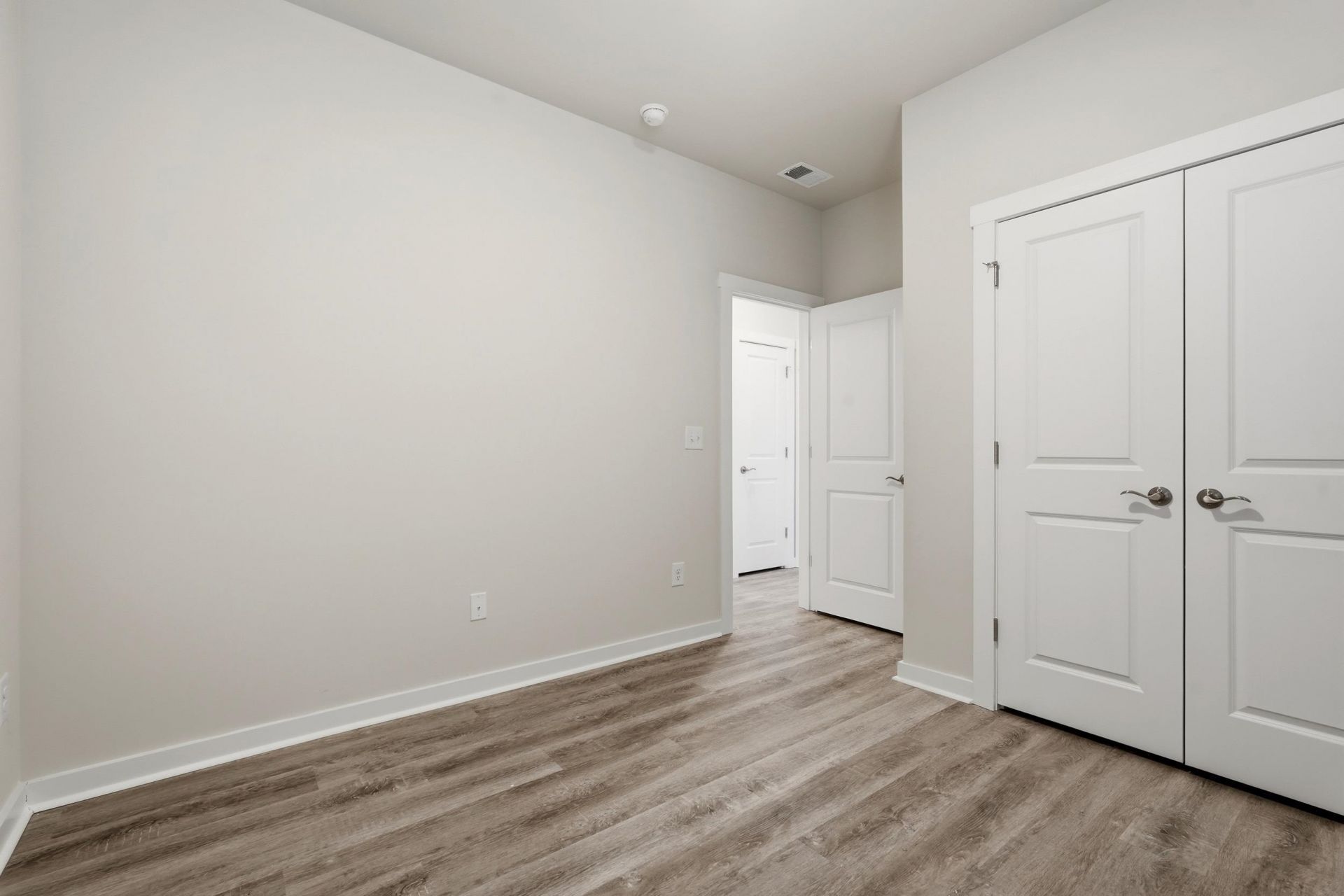 231 Autumn Olive Place  Photo 23