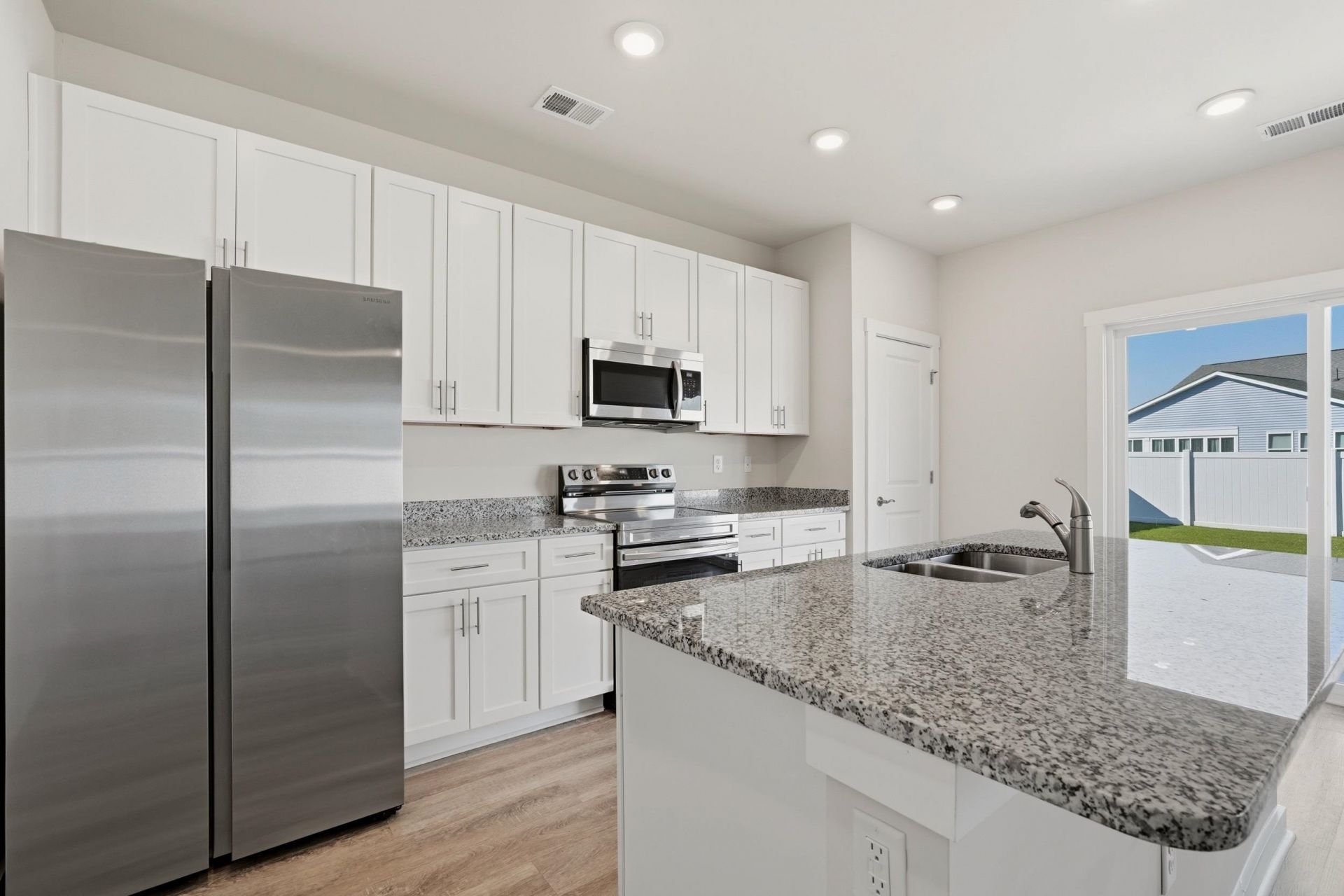 216 Autumn Olive Place  Photo 11