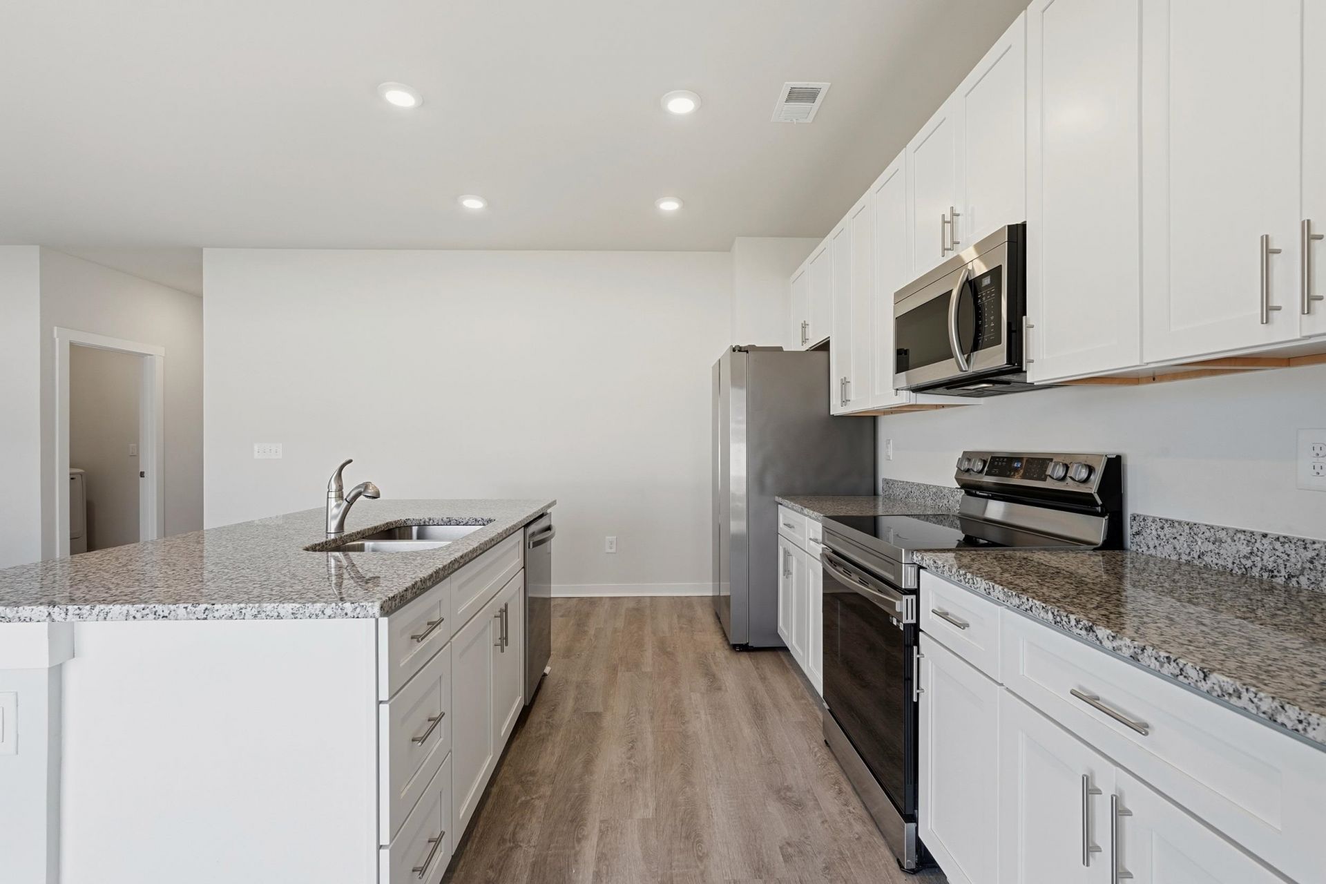 216 Autumn Olive Place  Photo 13