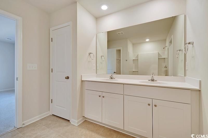 195 Marsh Deer Place  Photo 11