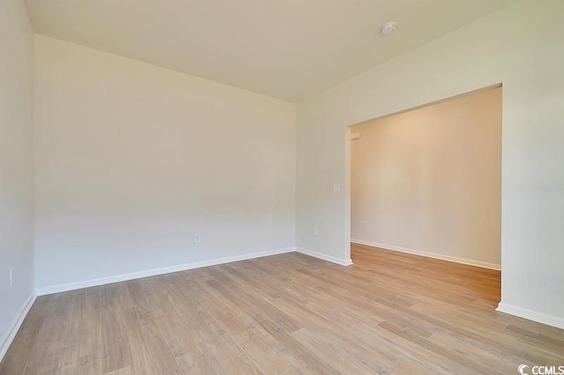 195 Marsh Deer Place  Photo 12